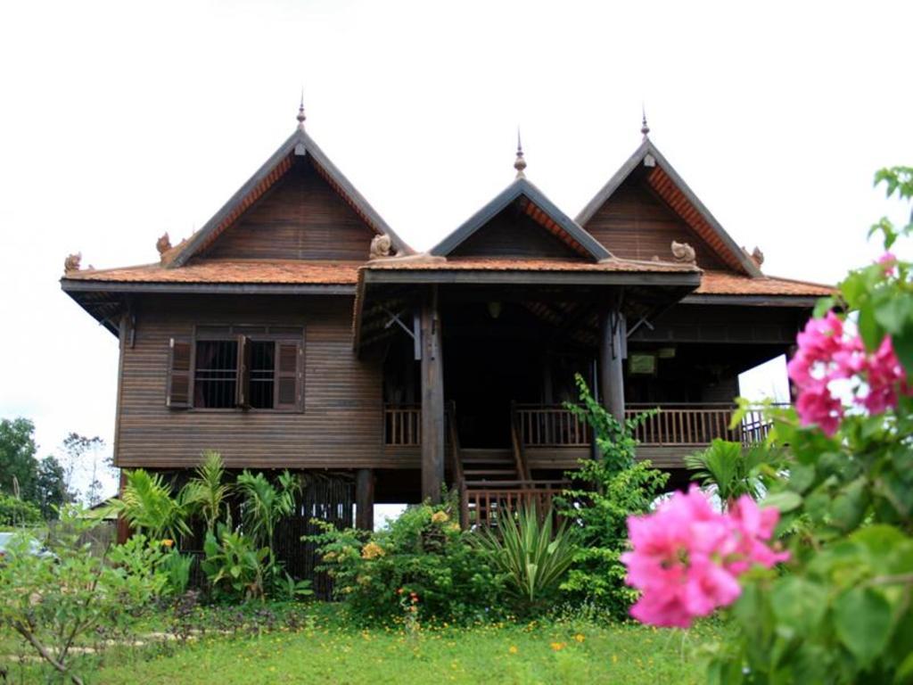 The Bong Thom Homestay Siem Reap Exterior photo