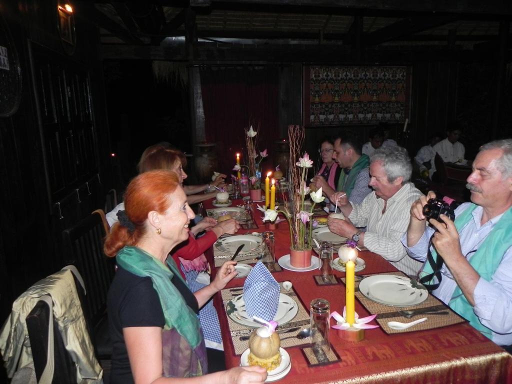 The Bong Thom Homestay Siem Reap Exterior photo