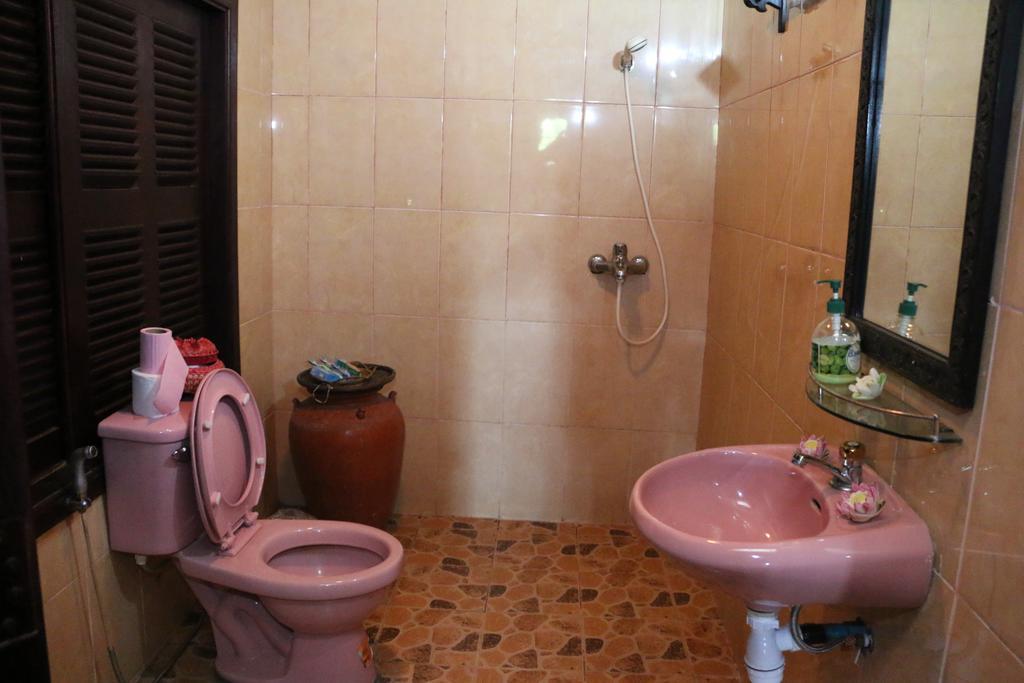 The Bong Thom Homestay Siem Reap Exterior photo